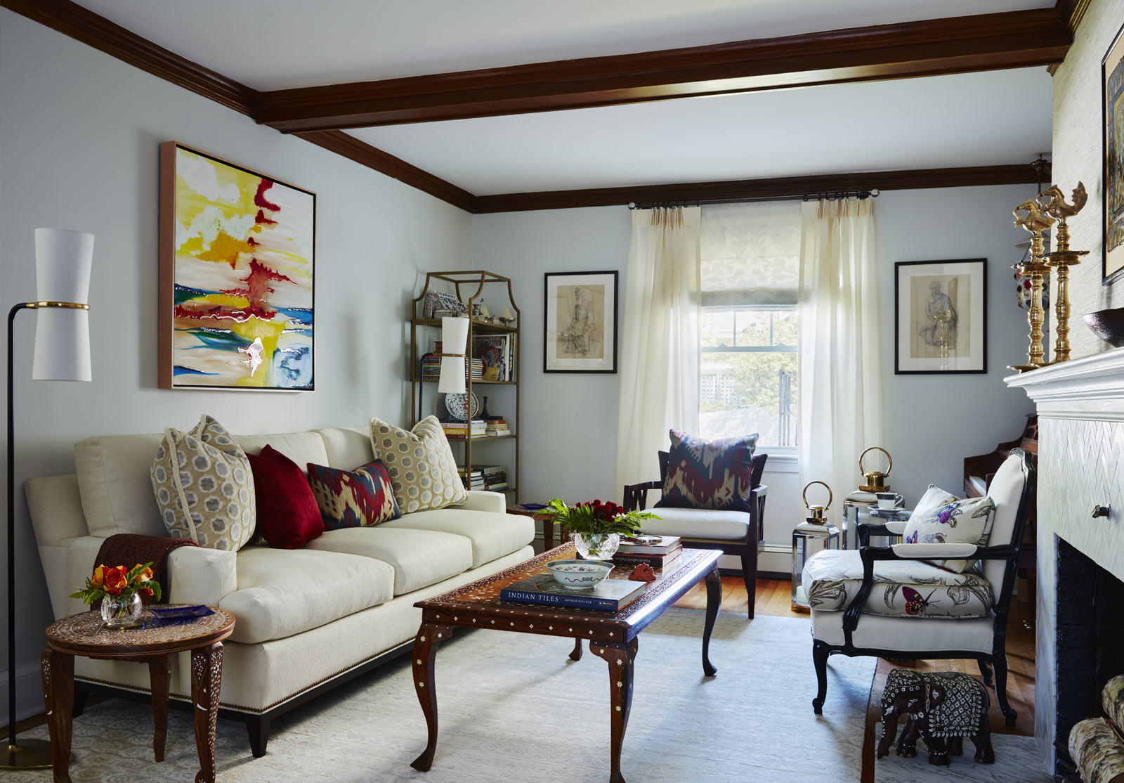 cottage-on-the-hill-living-room